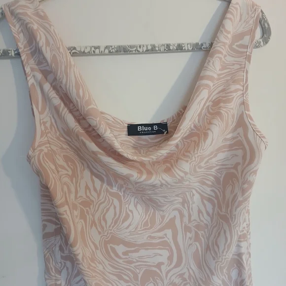 Bliss Swirl Patterned Tank Top in Soft Pink - Picture 3 of 9